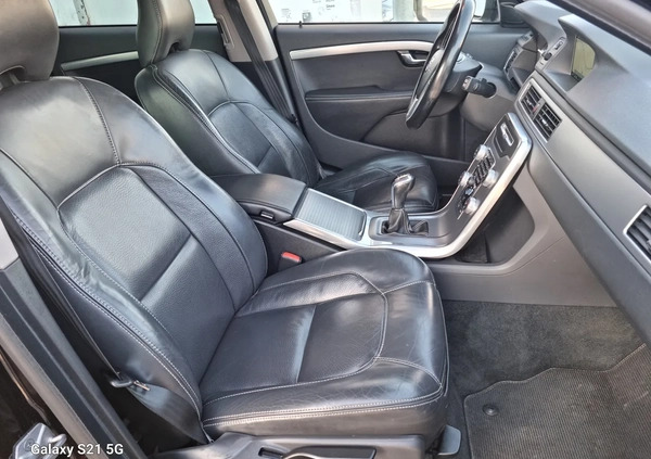 Volvo V70 cena 45900 przebieg: 237000, rok produkcji 2015 z Płońsk małe 154